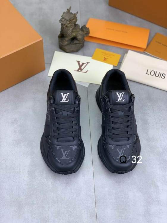 Picture of Louis Vuitton Shoes _SKULVsz39-44YY041112660